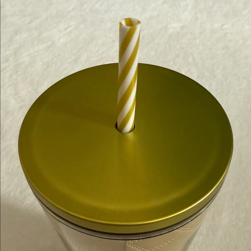 {NWT} Starbucks | Holiday 2024 Gold Quilted Metallic Venti Cold Cup Tumbler 24oz